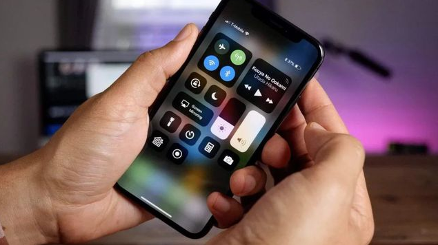 布尔津苹果手机维修分享iPhone 12信号差怎么办 